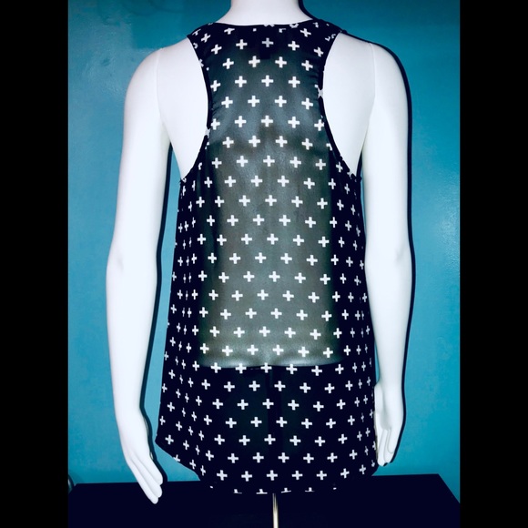 SALE! 2 FOR $10! •H&M • B/W Cross Sheer Tank / (6) - Picture 4 of 6